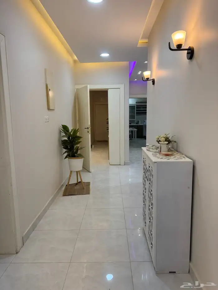 كامري بحي الروابي لتواصل   السعر 24 الف غير قابل ل 9