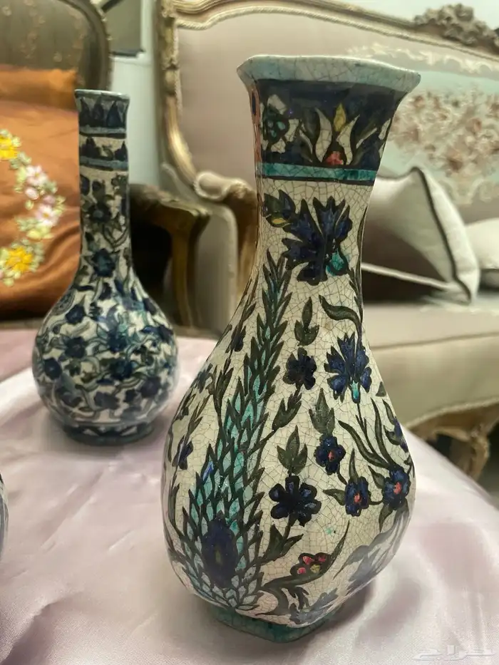 مزهريات خزفية إزنيقيةIznik ceramic vases 2
