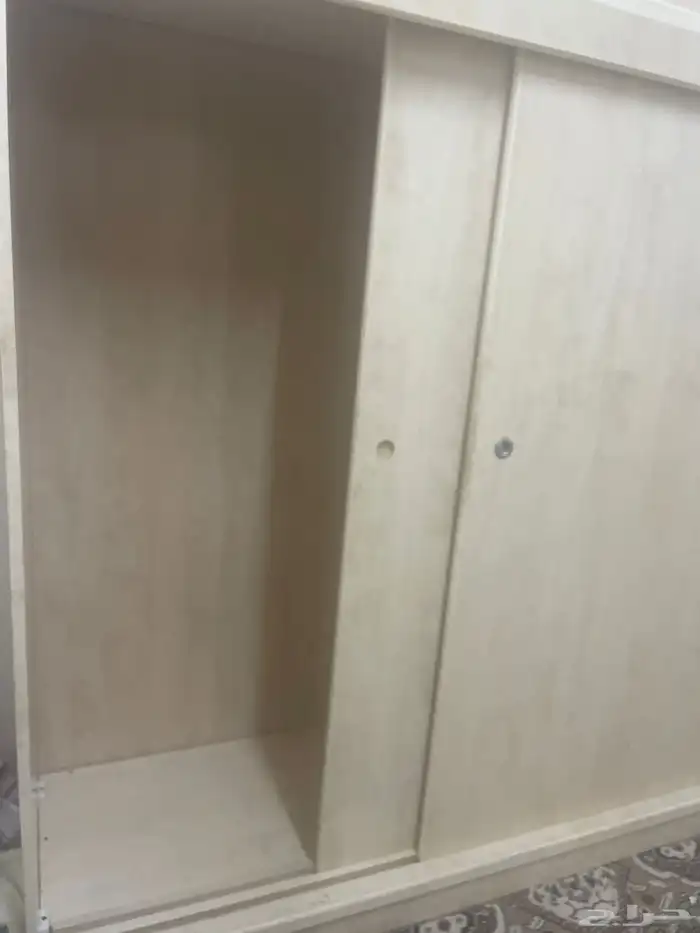 دولاب للبيع 2