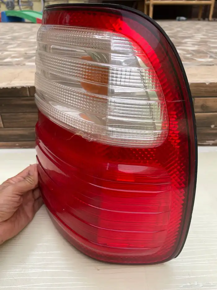 اسطب جيب لكزس 4