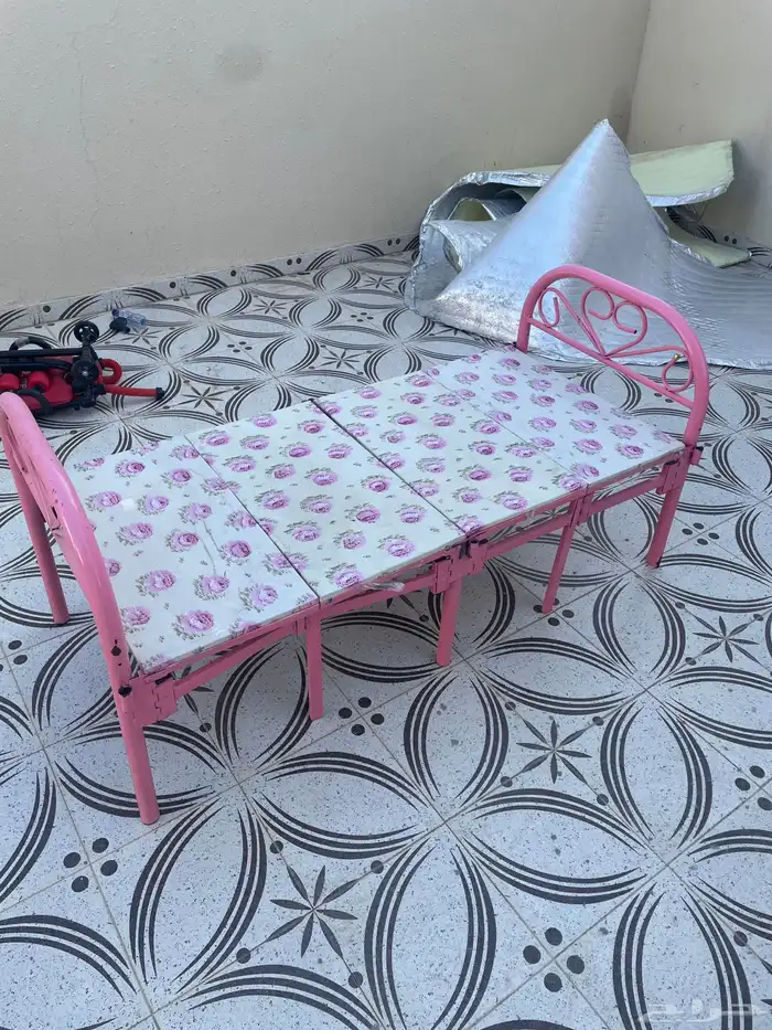 سرير حديد مستخدم 1