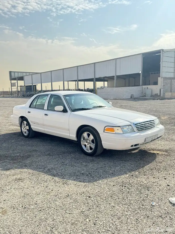 فورد فكتوريا 2011 للبيع 2