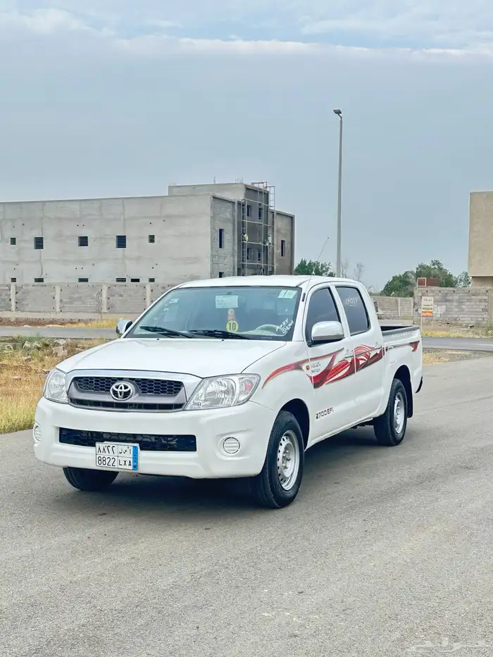 هايلوكس 2010 GL شد بلد يحمل لوحه مكرر 8