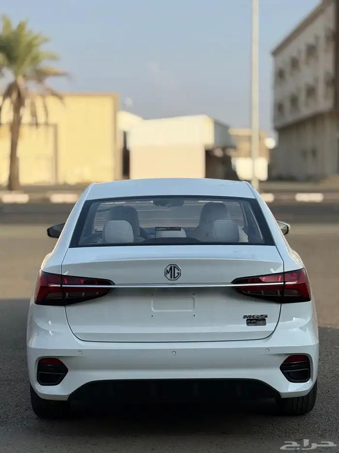 ام جي 5 ستاندر 2025 الجديده كليا 4