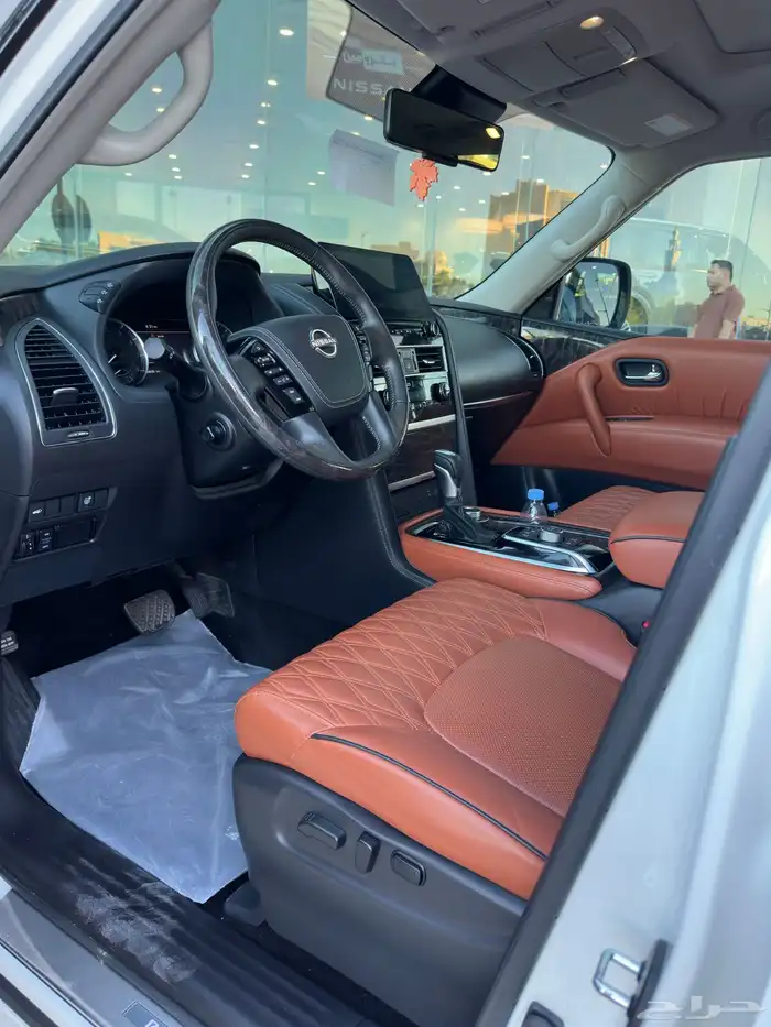 نيسان بترول بلاتينوم فل كامل 2023 9