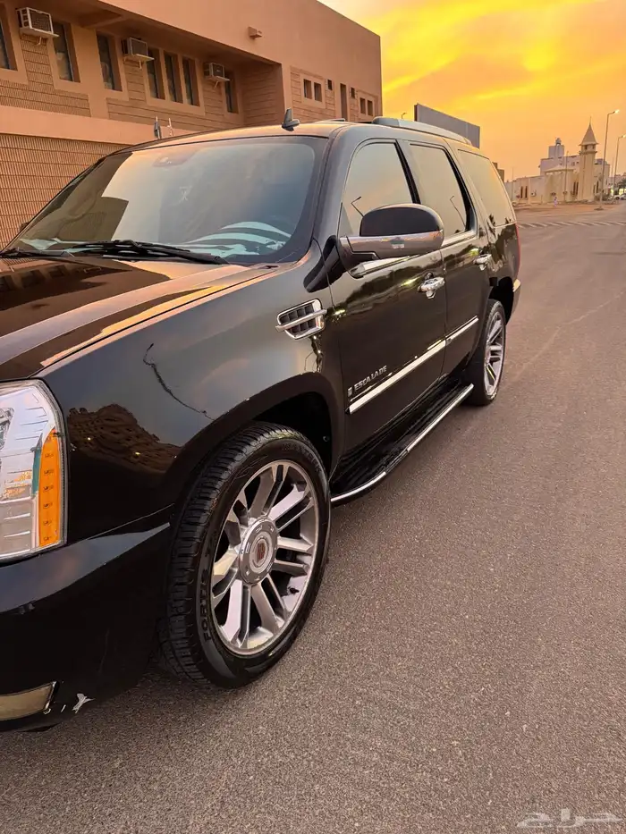 كاديلاك سكاليد 2008 9