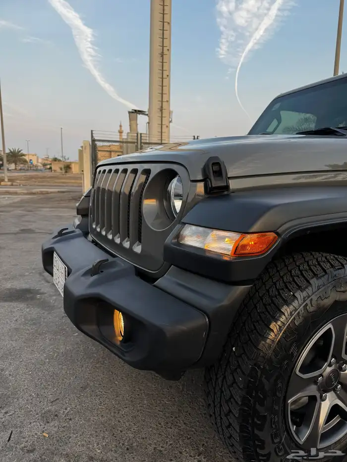 جيب رانجلر 2023 سبورت 12