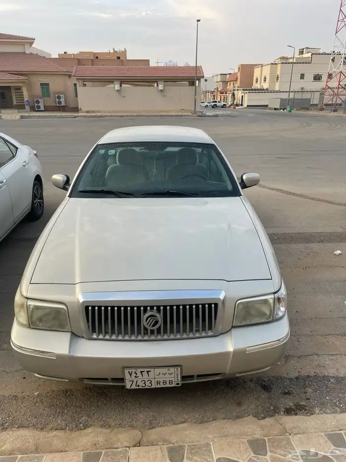 فورد 2008 ماركيز 0