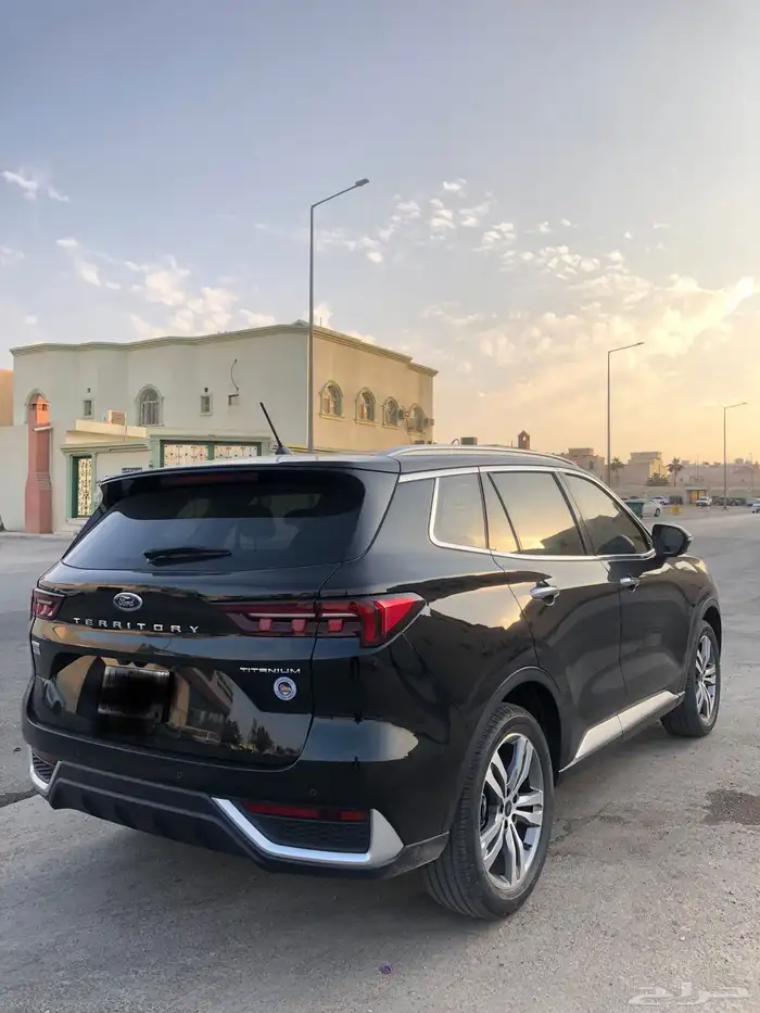 للبيع جيب فورد تيريتروي 3