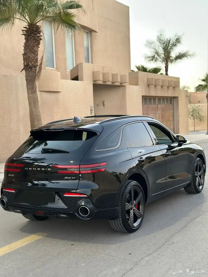 جنسس GV70 فل كامل 6 سلندر ماشي 59 الف بحاله الوكاله 39