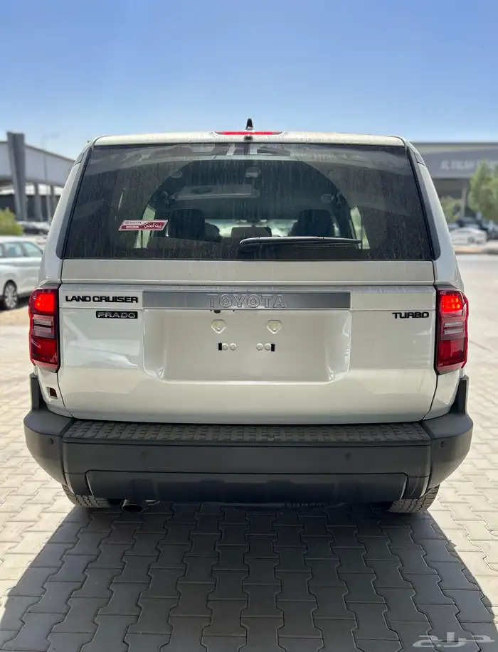 تويوتا   برادو TXL-1 بنزين 2026 ابيض 190900 شامل الضريبة 6