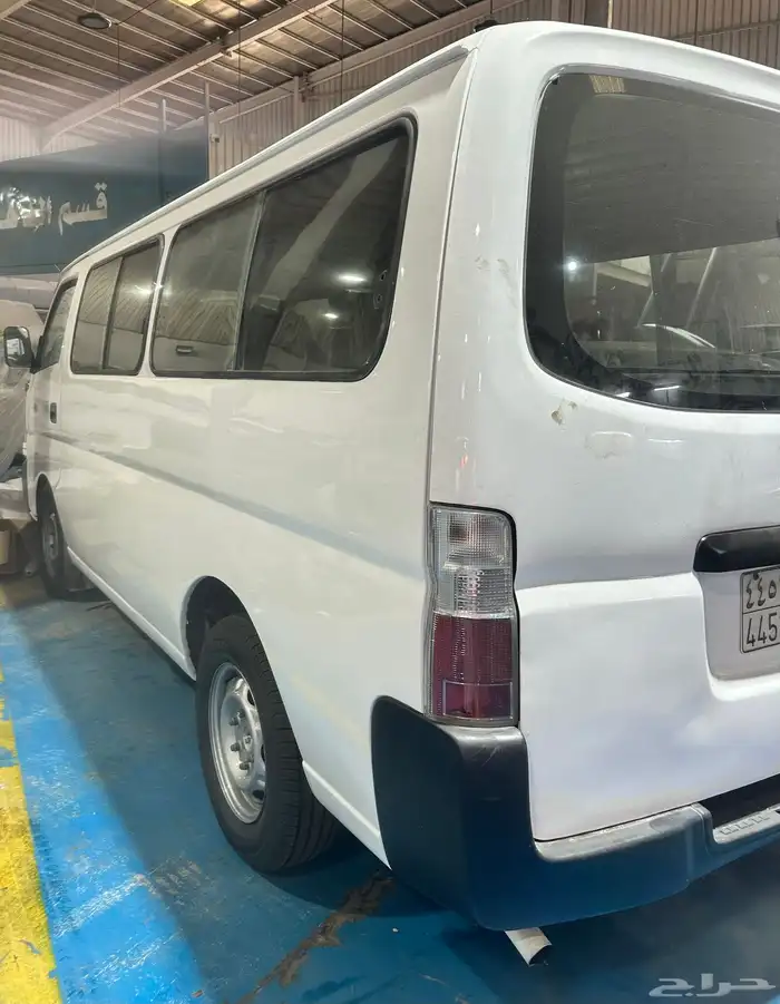 باص أورفان نيسان 2005 2