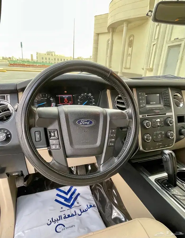 للبيع فورد اكسبيدشن طويل 2016 مالك اول بدون دبل 37