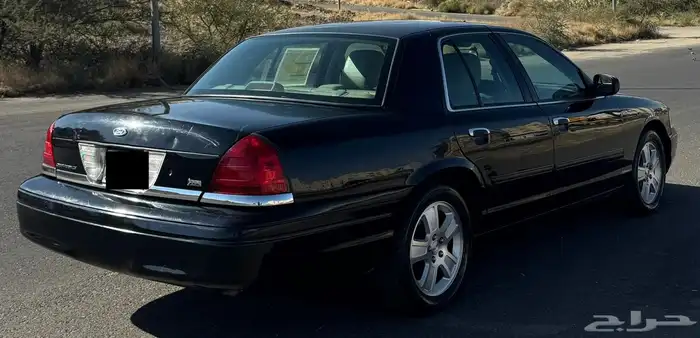 فورد كراون فكتوريا 2011 للبيع 4