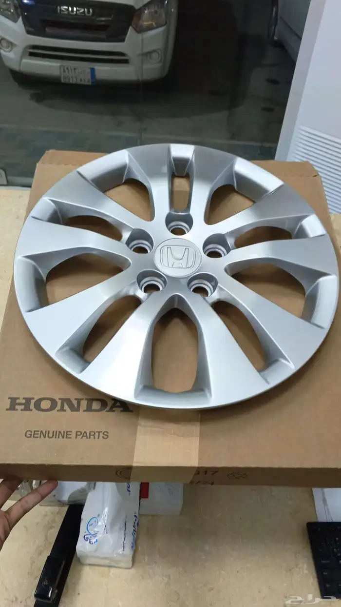 طيس جنط هوندا اكورد 13-17 اصلي وكاله بسعر 1240 ريال الطقم 0