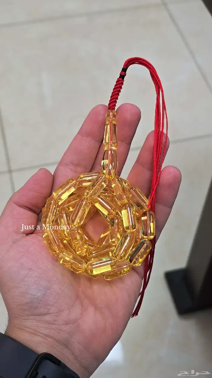 كهرمان شفاف طبيعي 0