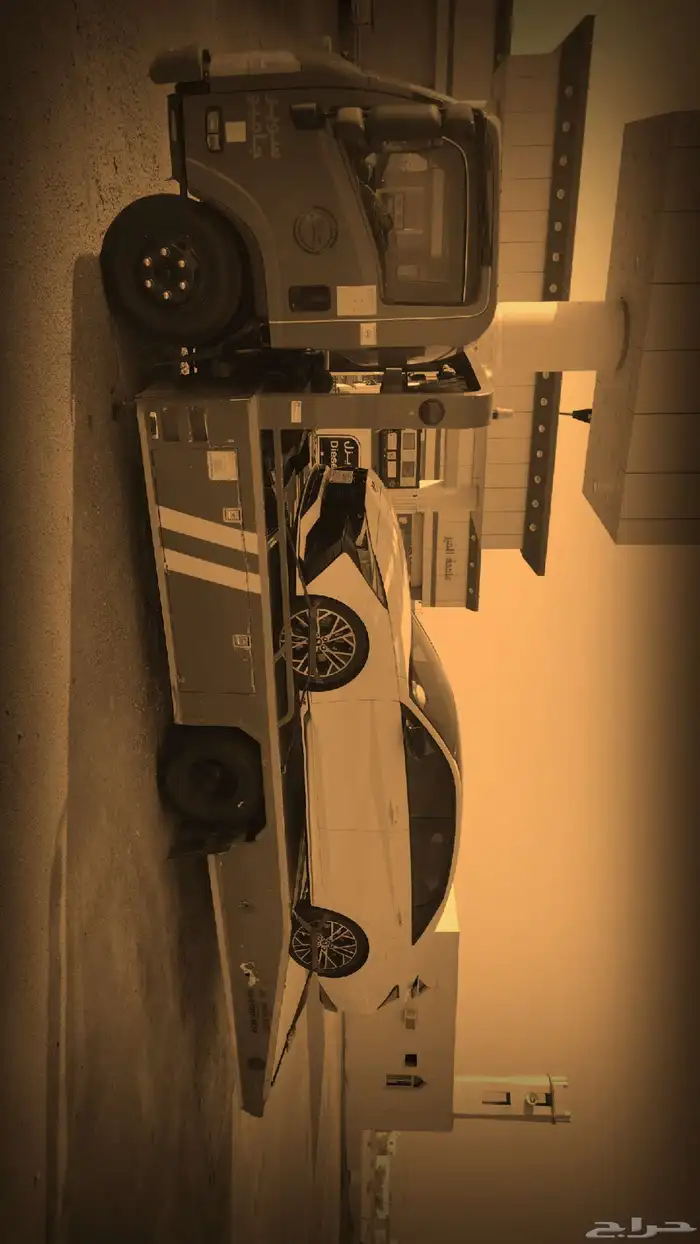 سطحة لسحب ونقل السيارات الجديده والقديمه والمصدومة 2