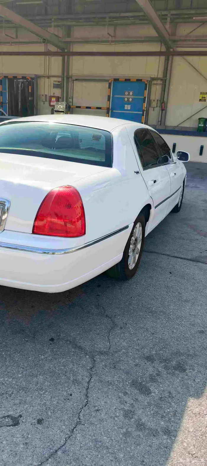 لنكون تاون كار 6