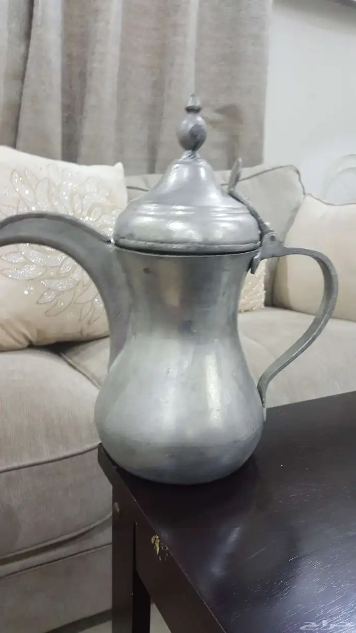 نحاسيات دلل لوحة مباخر فازات اسعار للك قطعه سعر 2