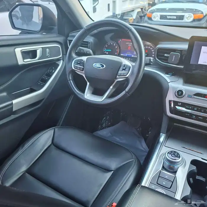 فورد اكسبلور XLT موديل 2021 عداد 45 الف ) 20