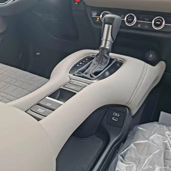 هوندا ZR-V استاندر 2025 السعر 98000 شامل الضريبه 22