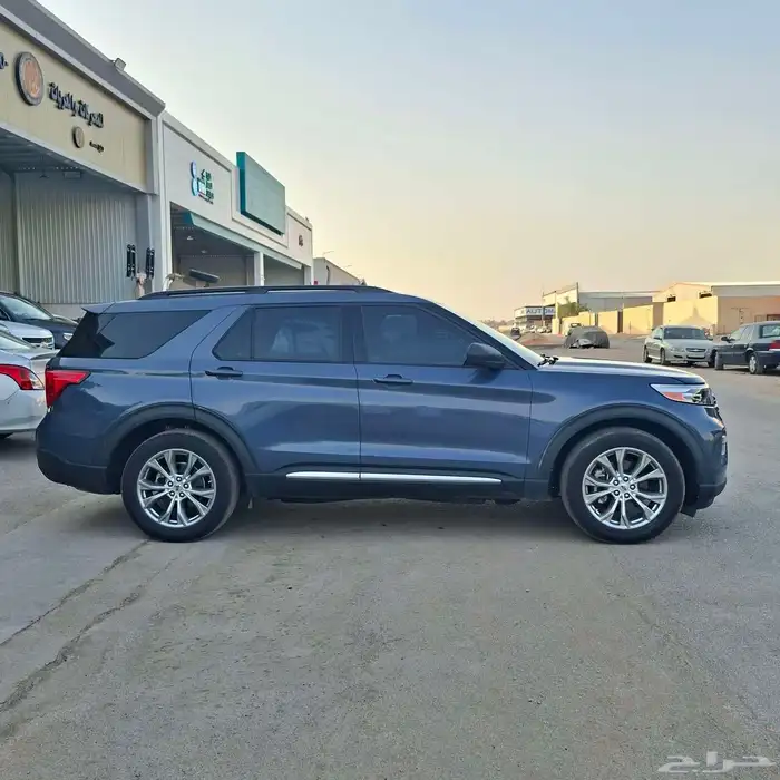 فورد اكسبلور XLT موديل 2021 عداد 45 الف ) 4