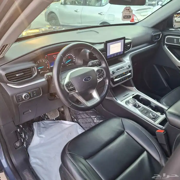 فورد اكسبلور XLT موديل 2021 عداد 45 الف ) 23