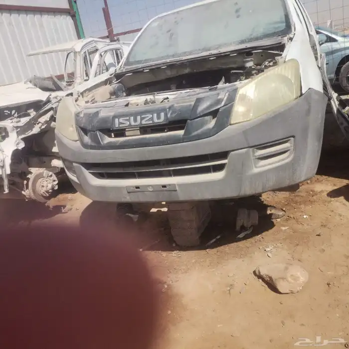توفرت لدينا قطع غيار ايسوزو 3