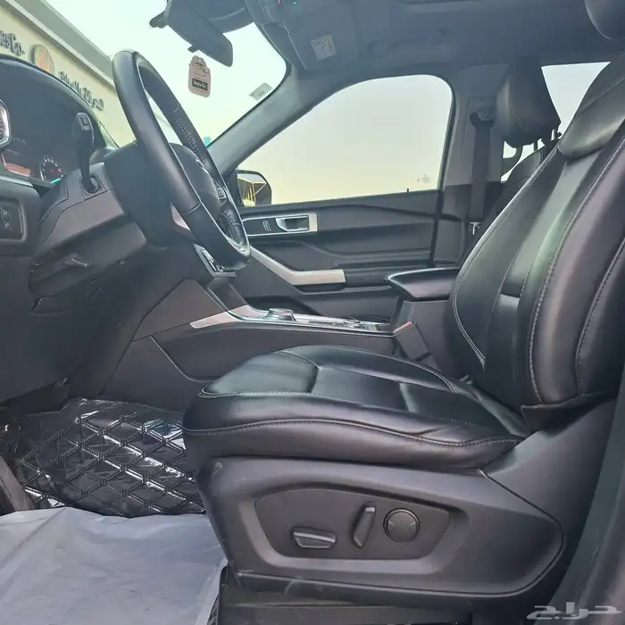 فورد اكسبلور XLT موديل 2021 عداد 45 الف ) 12