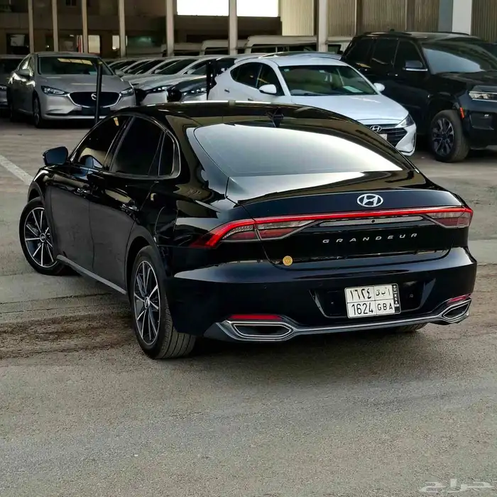 هونداي ازيرا 2021 (GRANDEUR) فل كامل بدون فتحه 4