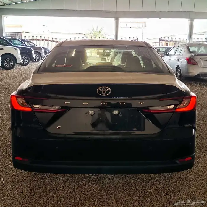 تويوتا كامرى E موديل 2025 سعودى اصفار 16