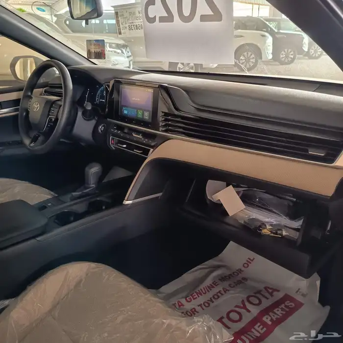 تويوتا كامرى E موديل 2025 سعودى اصفار 10