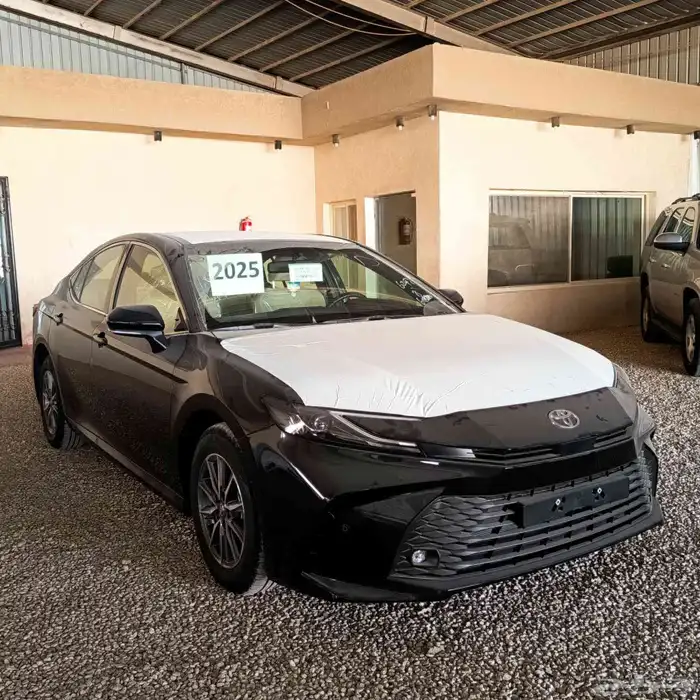 تويوتا كامرى E موديل 2025 سعودى اصفار 2