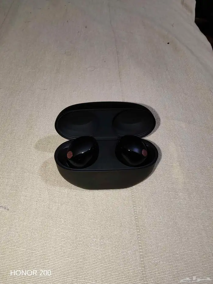 للبيع سماعات سوني Sony WF-1000XM5 الأصلية الأقوى في الع 3