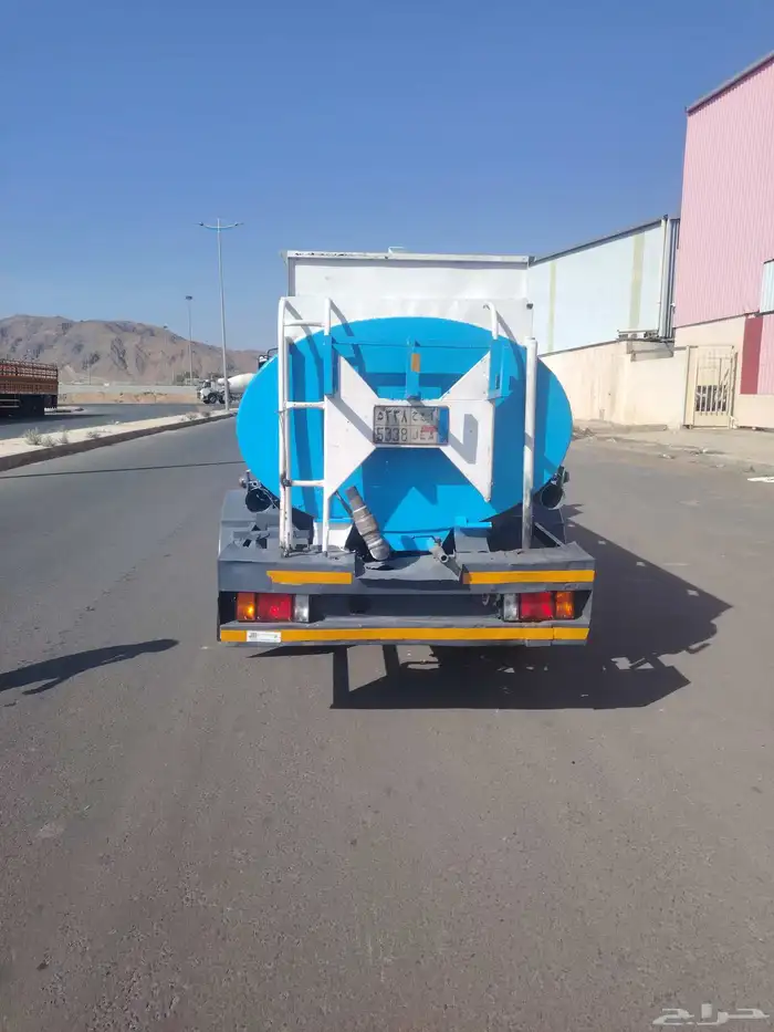 دينه موديل 2004 وايت مفحوصه مجدده للايجار للتواصل 2