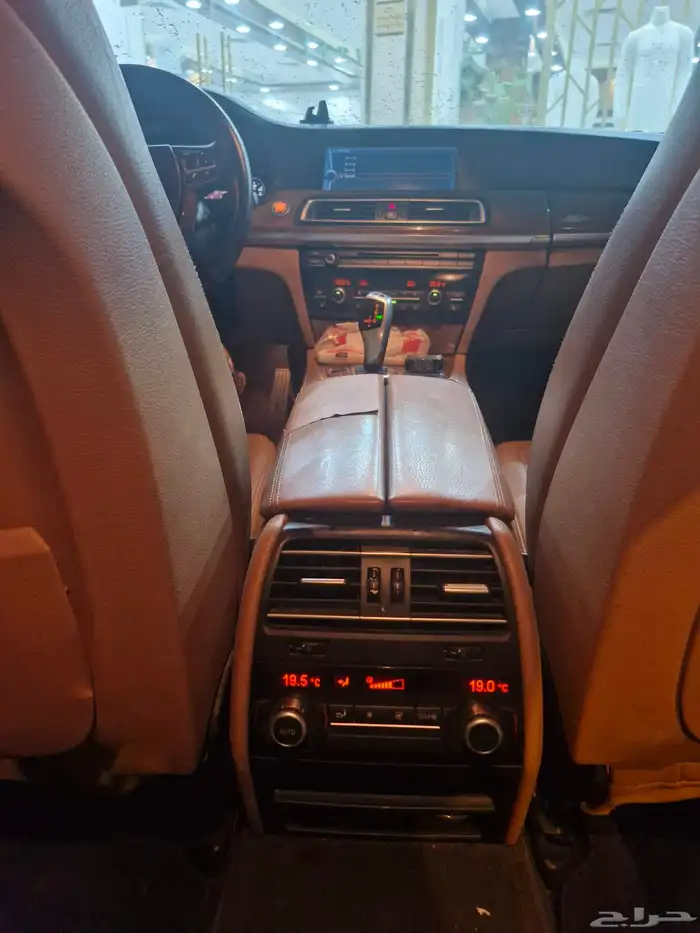 BMW 730li 2010 7