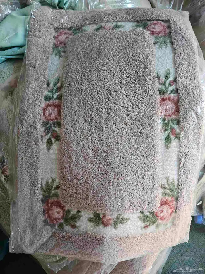 سجادات ارضيه 0