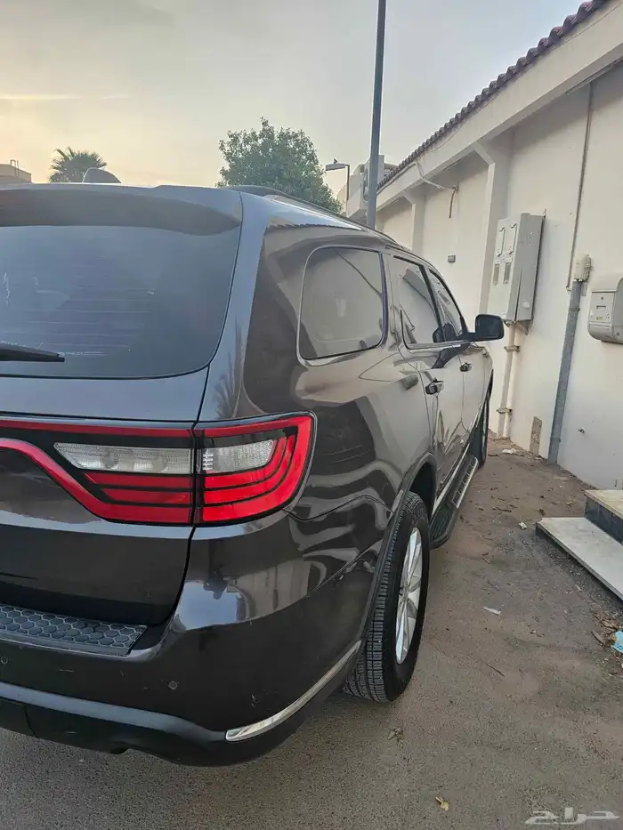 Dodge Durango 2015 V6 Full option 100  original condition 3
