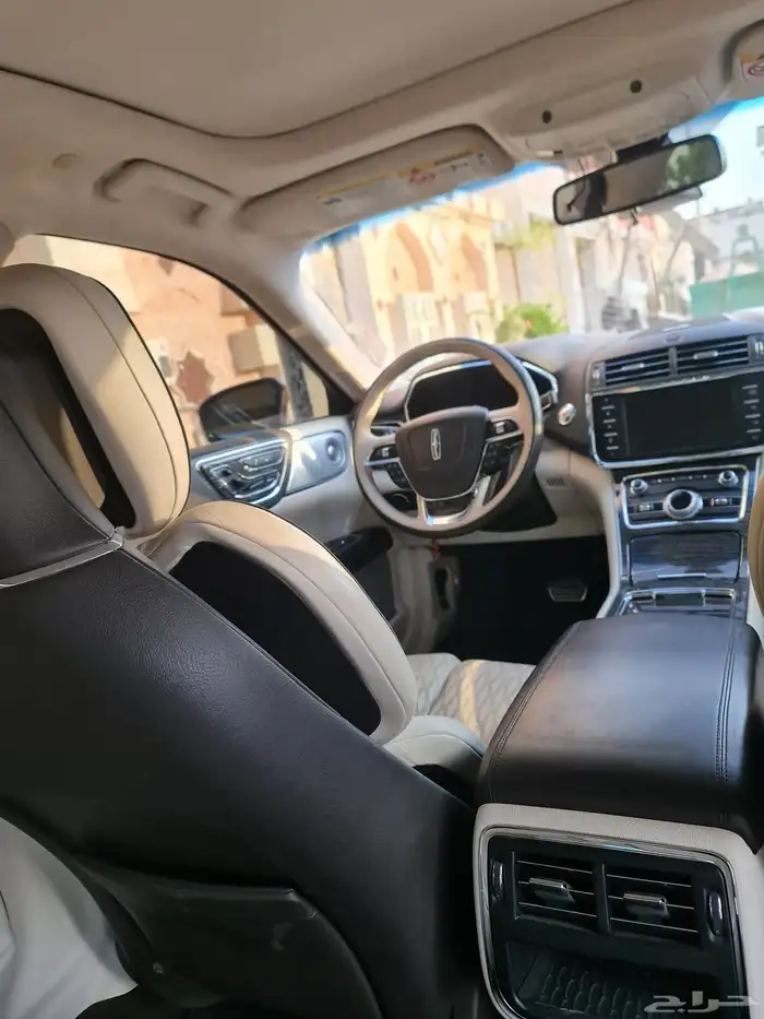 لينكون كونتيننتال الرئاسية الأحساء 24