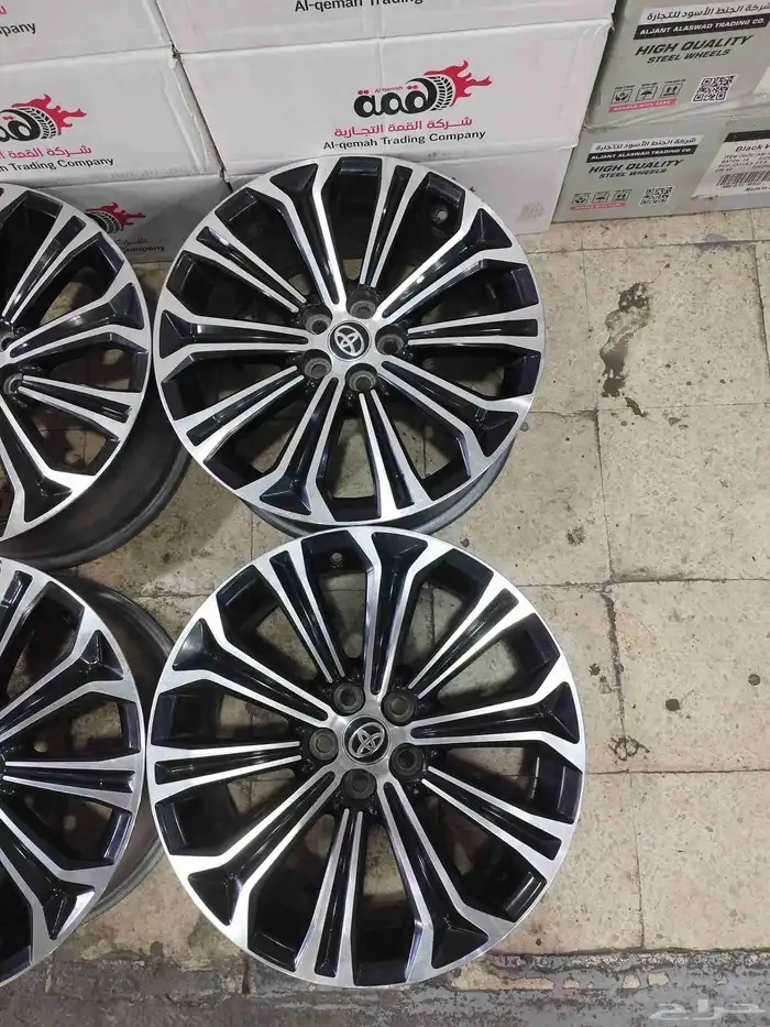 طقم جنوط كورولا اصلي وكالة 2023 2