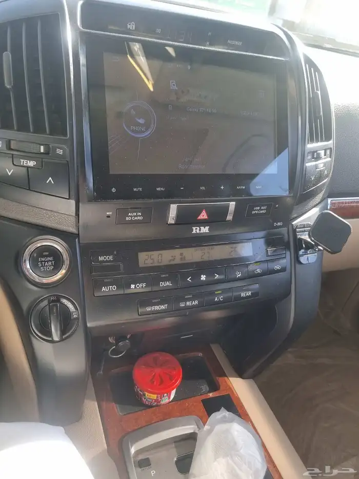 لاندكروزر 2015 4