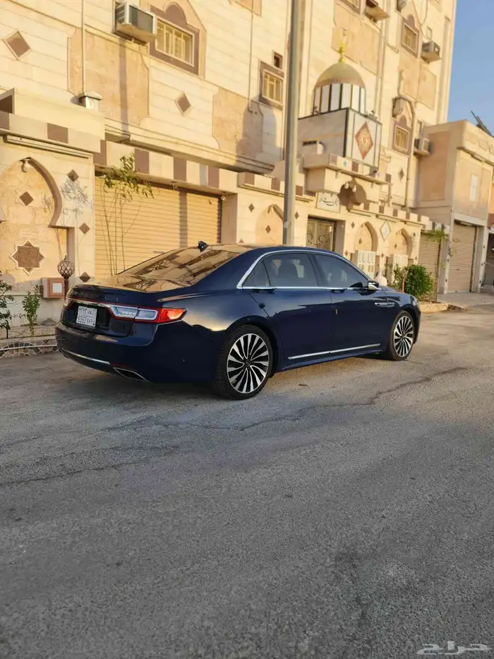 لينكون كونتيننتال الرئاسية الأحساء 6