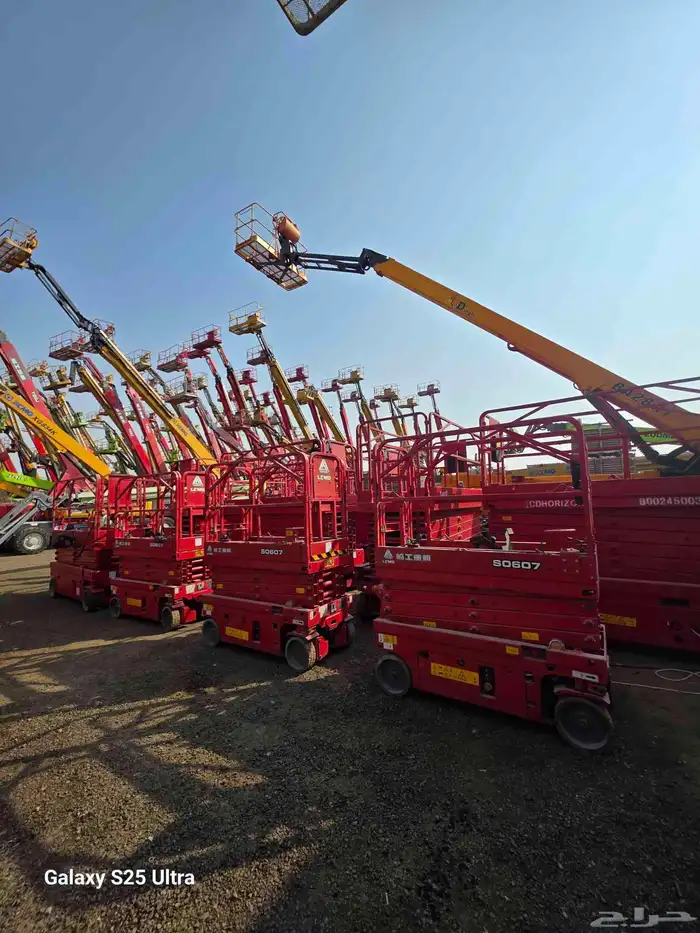 سيزرلفت 8متر للايجار في المدينه المنورة رافعه مقصيه 8متر 5