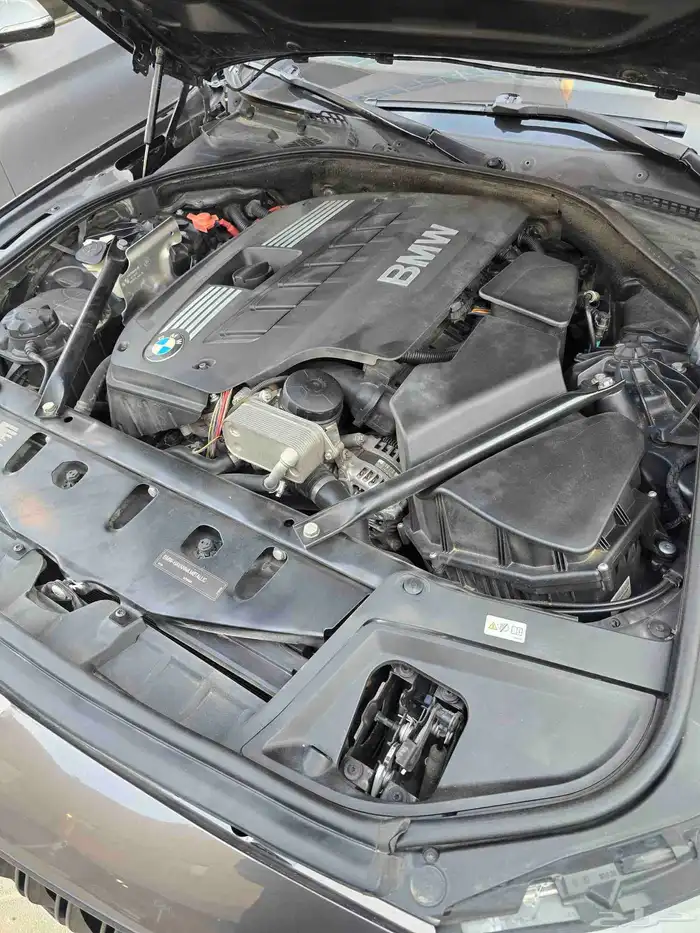 بي ام - BMW 530i 2013 فل كامل نظيفة جدا صيانة وكالة 34