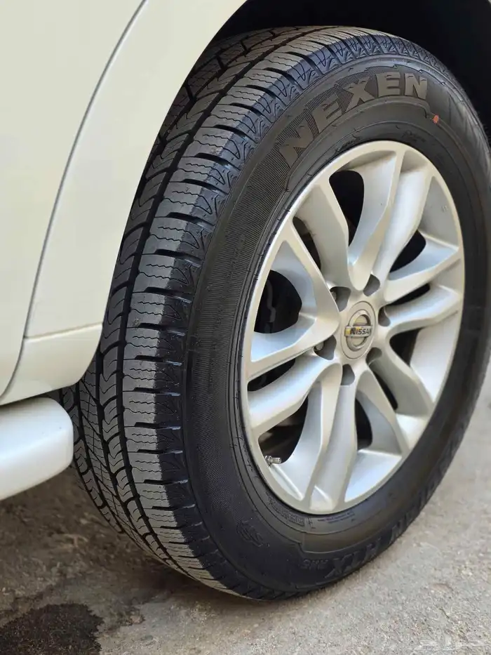 نيسان باترول 2012 فول اوبشن عداد180 صيانات توكيل بدى وكاله 3