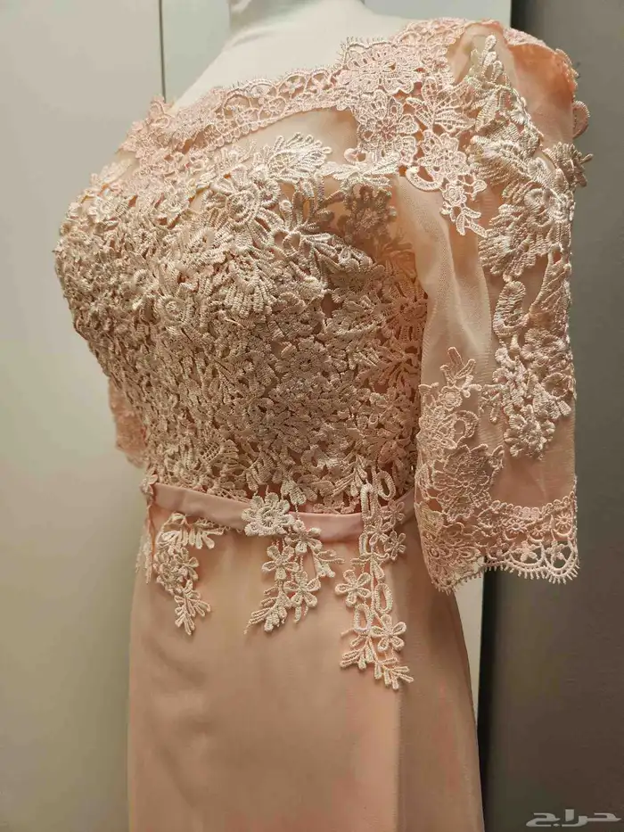 فستان سهرة زهري فاتح 2