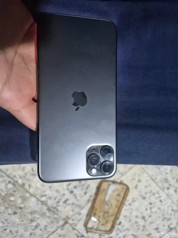 ايفون 11 برو ماكس 4