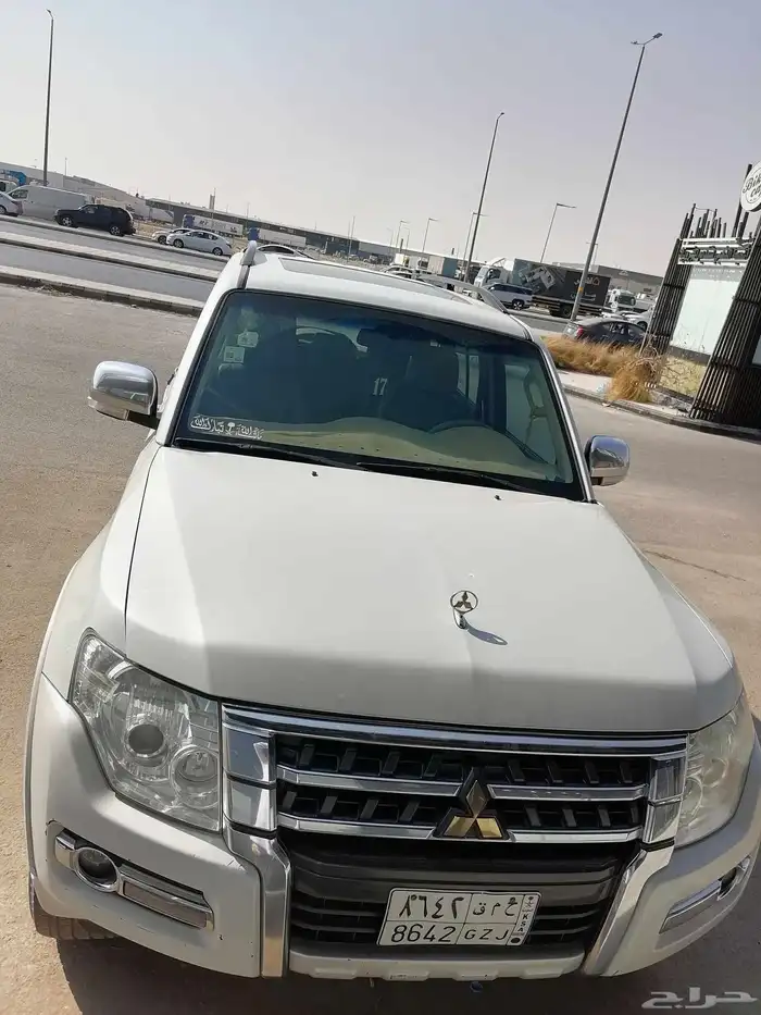 ميستوبيشي باجيرو 2017 1