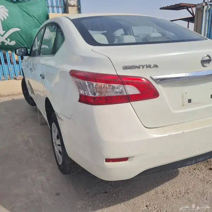 نيسان سنترا مديل2017للبيع قطع غيار فقط 0