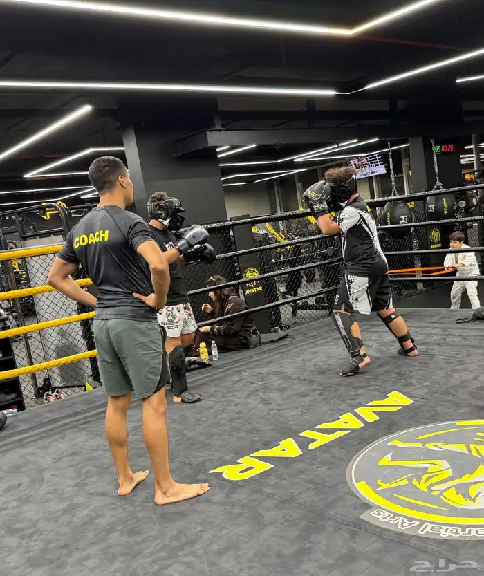 مدرب كيك بوكسينغ و مواي تاي ولياقة بدنية 4